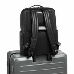 Porsche Design Roadster Leren Laptoprugtas L 15" Black -NL Rugzak Verkoopwinkel 4056487000626 03 ga pd sall ain v1