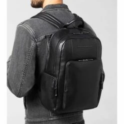 Porsche Design Roadster Leren Laptoprugtas M1 15" Black -NL Rugzak Verkoopwinkel 4056487025971 08 ga pd sall ain v1