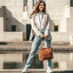 Chesterfield Alicante Shopper Zwart -NL Rugzak Verkoopwinkel alicane 2