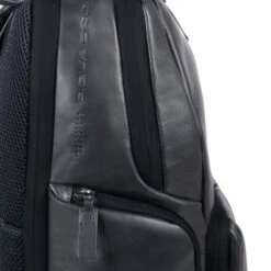 Piquadro Urban Fast Check PC Backpack 15.6'' Black 18 Piquadro Urban Fast Check PC Backpack 15.6'' Black -NL Rugzak Verkoopwinkel ca4532ub00 n dett1