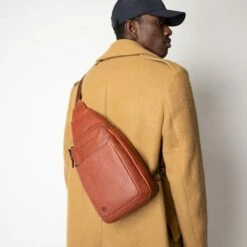 Piquadro Black Square Mono Sling IPad Pro 9.7"/ IPad 11" Tobacco Leather 9 Piquadro Black Square Mono Sling IPad Pro 9.7"/ IPad 11" Tobacco Leather -NL Rugzak Verkoopwinkel ca4827b3 cu dett60