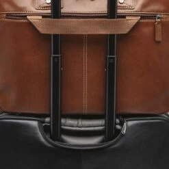 Castelijn & Beerens Firenze Business 3-Vaks Laptoptas 15.6'' Licht Bruin 19 Castelijn & Beerens Firenze Business 3-Vaks Laptoptas 15.6'' Licht Bruin -NL Rugzak Verkoopwinkel image 8 3 1