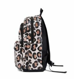 Little Legends Kinderrugzak Large Leopard Shark -NL Rugzak Verkoopwinkel leopard shark backpack l collab little legends beach and bandits side