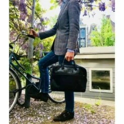 Mutsaers The Sleeve Plus Aktetas Zwart 11 Mutsaers The Sleeve Plus Aktetas Zwart -NL Rugzak Verkoopwinkel mutsaers the sleeve plus zwart 1